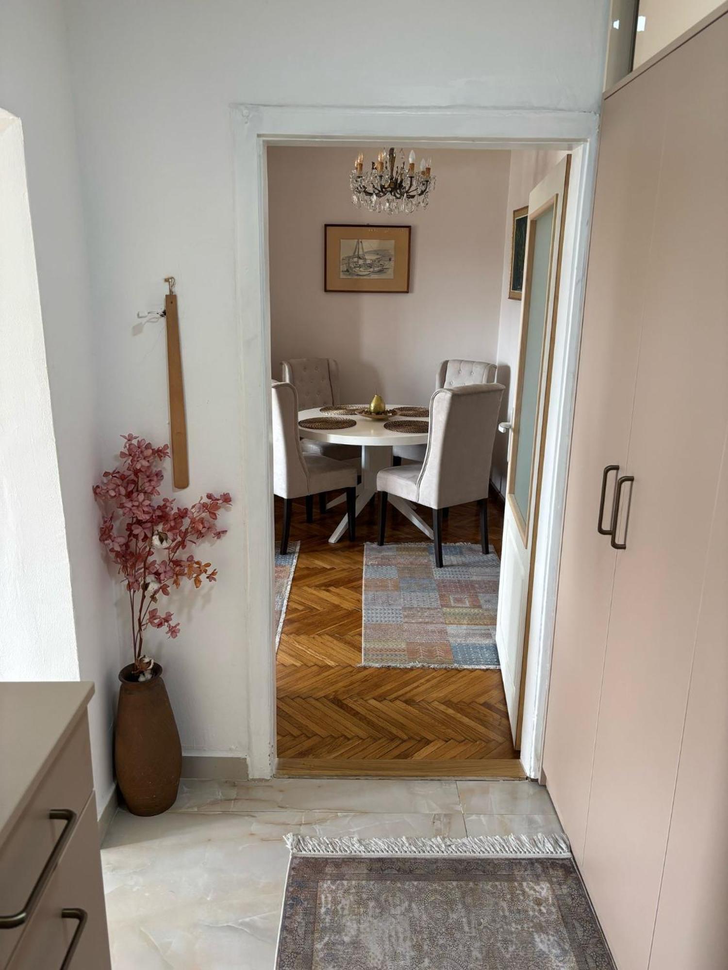 Apartment Wellness Belgrade Exterior photo